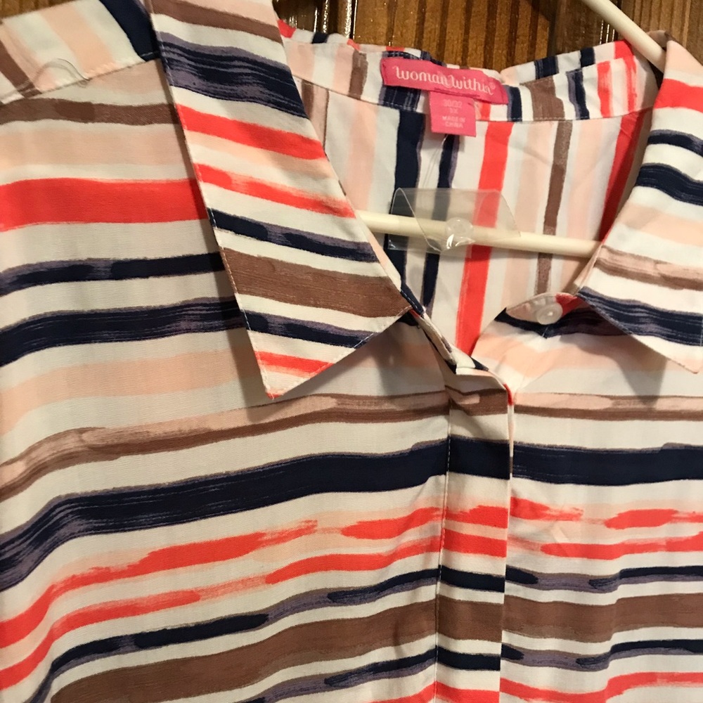 🌼 Women’s Striped Collar Tee